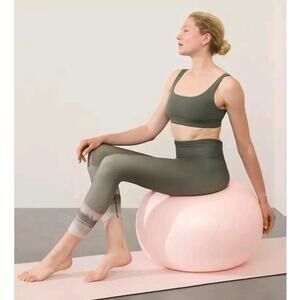 ATHLETA Ultra High Rise Elation 7/8 Tight Yoga